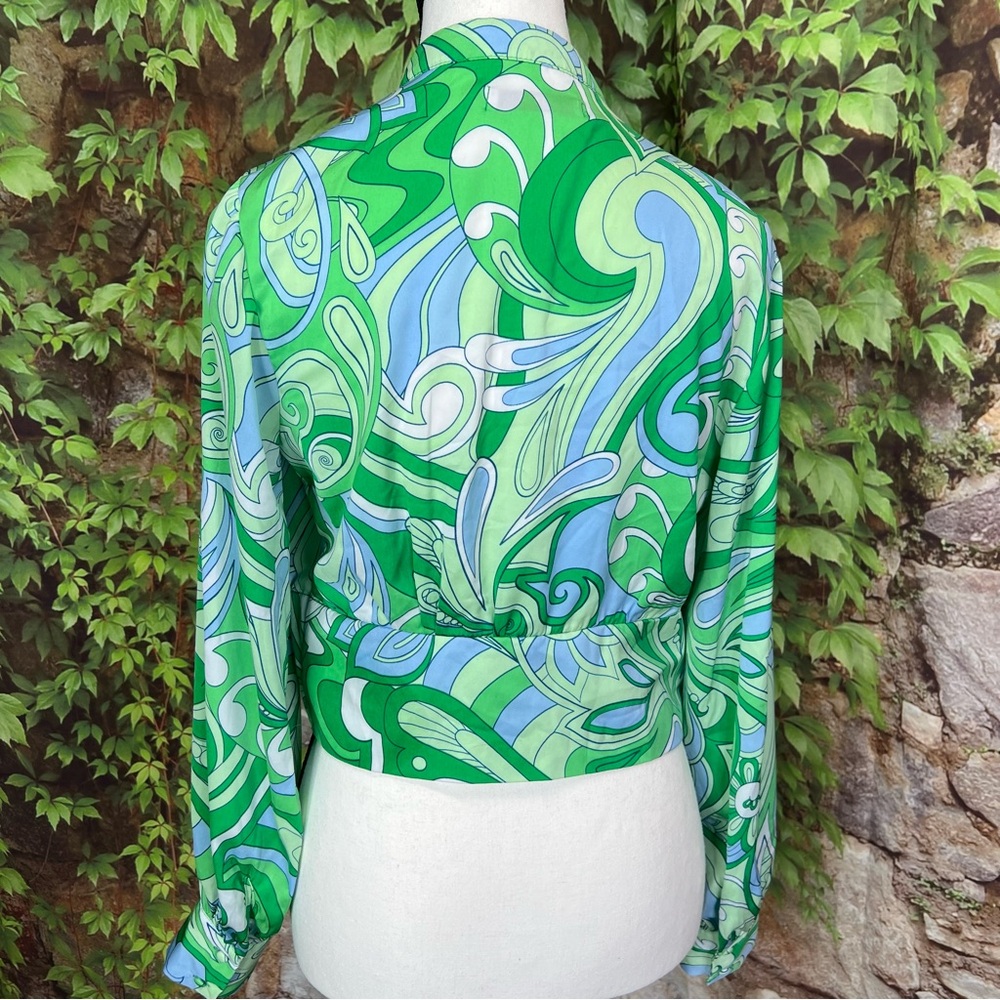 MOHITO Mod 60sStyle Green and Blue Cropped Swirl Blouse, 36/Small/4-6 - Picture 10 of 14